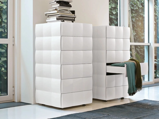 Cassettiera Venice in laccato bianco di Tonin Casa