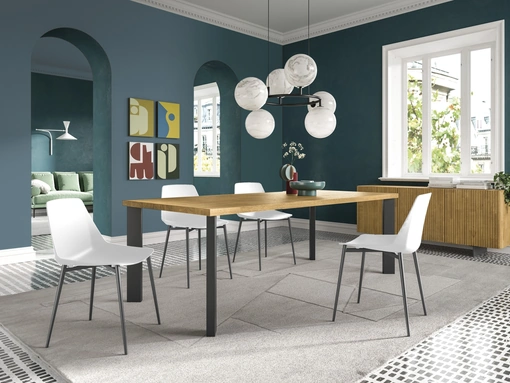 Sedia Joy in polipropilene con gambe in metallo di FGF Mobili