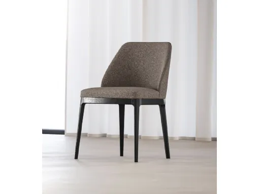 Sedia Milano in tessuto imbottito di Fasolin
