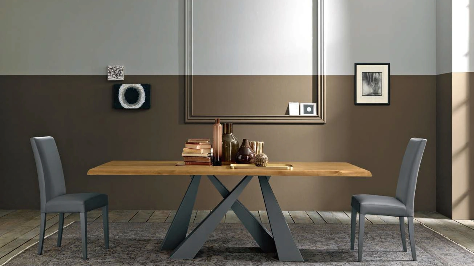 Tavolo Victory in legno con base in metallo laccato antracite di FGF Mobili