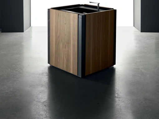Cucina Design blocco funzione lavaggio in legno Noce Canaletto Ono Water di Binova