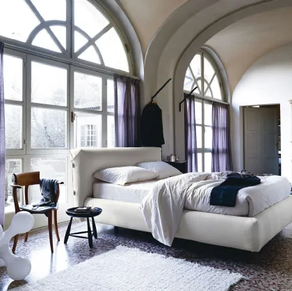 Letto con testiera Allan di Noctis