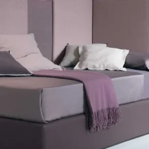 Letto singolo Corner con boiserie rivestita in tessuto di Tomasella